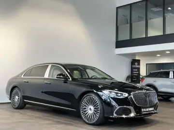 S 680 Maybach 4Matic Pano MBUX Fond 21 Zoll VOLL