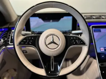 S 680 Maybach 4Matic Pano MBUX Fond 21 Zoll VOLL