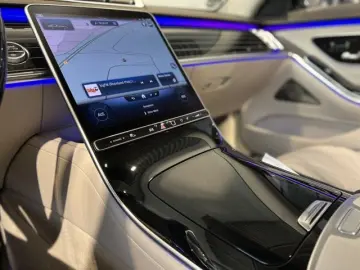 S 680 Maybach 4Matic Pano MBUX Fond 21 Zoll VOLL