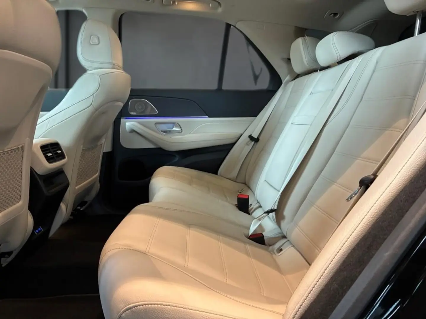 GLE 450 4M AMG+Night+Pano+AHK+Kamera+Memory+MBUX