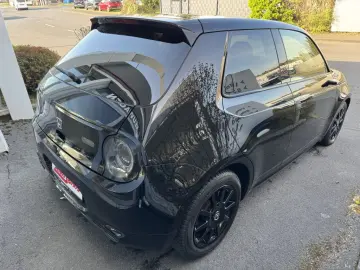 Honda e Advance-Paket