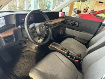 Honda e Advance-Paket