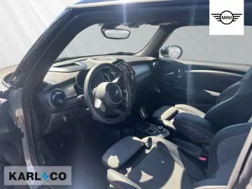 Cooper SE Classic Trim PDC, Navi, Rückfahkamera,