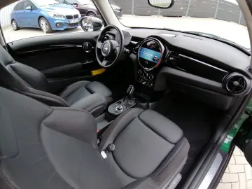 Cooper SE Trim Panoramadach Sitzheizung PDC