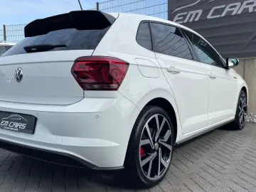 Polo VI GTI ACTIVE INFO ACC CARPLAY LED NAVI PDC