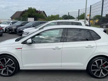 Polo VI GTI ACTIVE INFO ACC CARPLAY LED NAVI PDC
