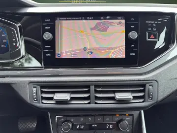 Polo VI R-Line/LED/DSG/digCockpit/Navi/mtl.138,-