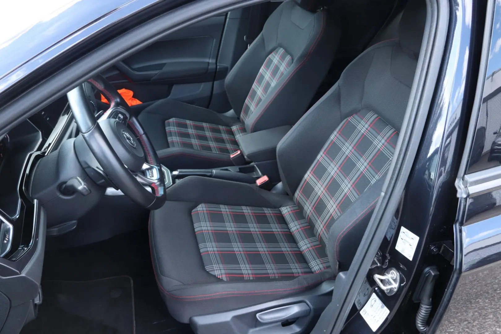 Polo GTI 2.0 TSI DSG ACC*LED*NAV*SHZ*dig.Cockpit