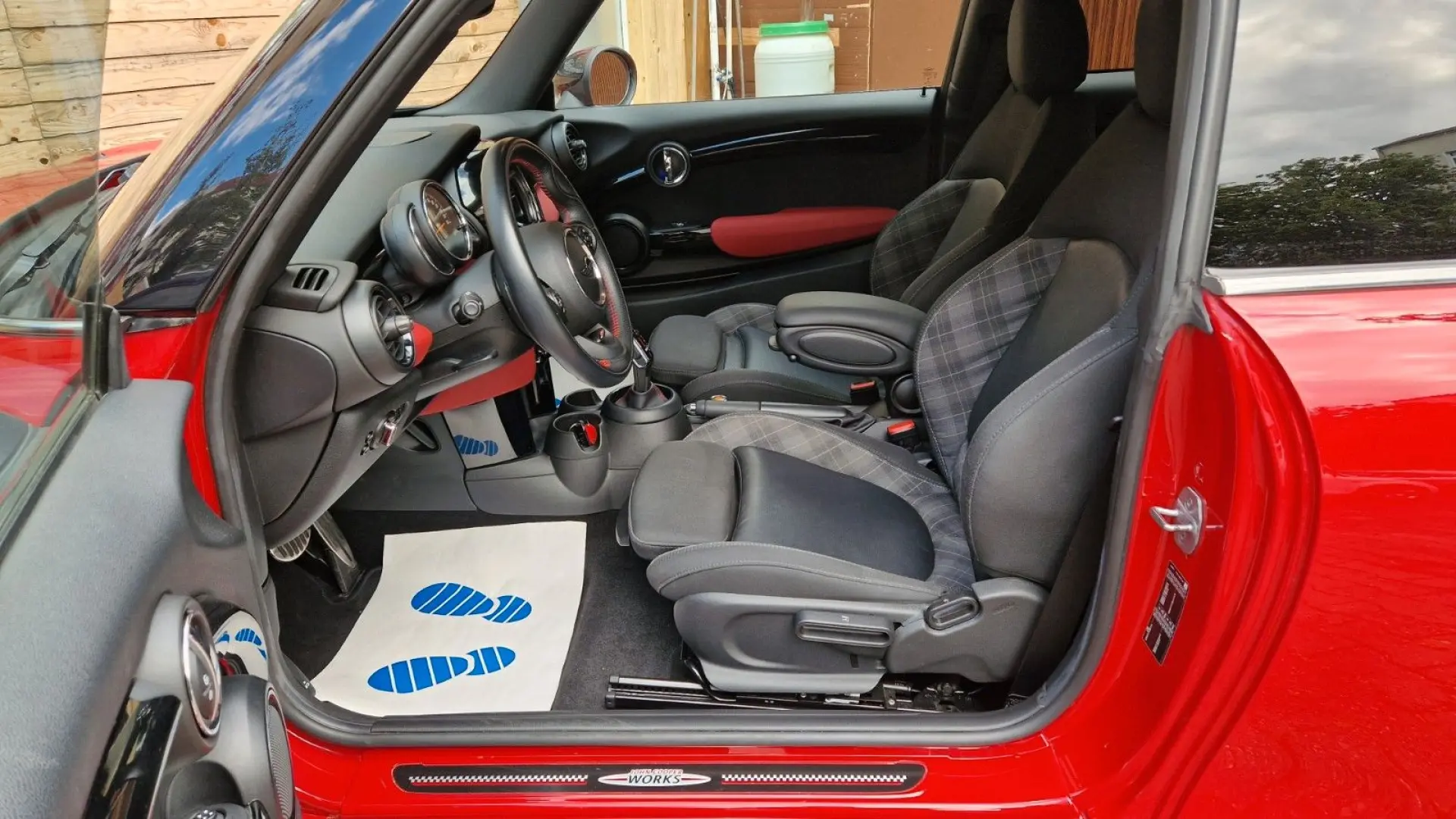 John Cooper Works, Cooper S, Tüv Neu, 1 Hand
