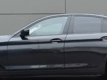 BMW 520 XD LUXURY