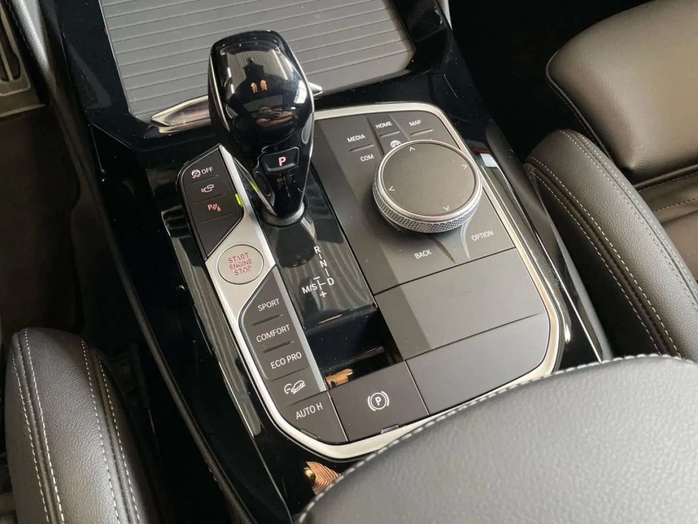 X4 xDr 30iA M SPORT Laser,AHK,Pano,StHz,H/K