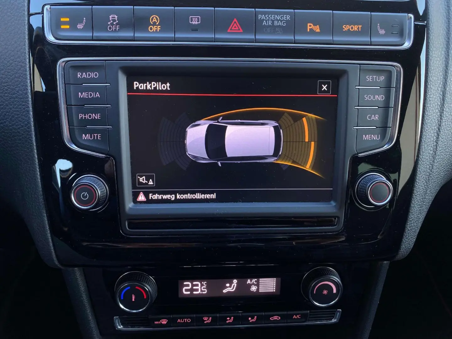 Polo GTI DSG+Sport-Select+LED+PDC+SH...Garantie
