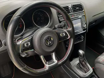 Polo GTI DSG+Sport-Select+LED+PDC+SH...Garantie