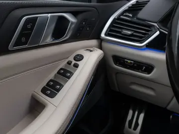 X5 xD30d M Sport 360°SoftCl HUD Panorama Belüftu