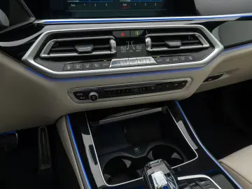 X5 xD30d M Sport 360°SoftCl HUD Panorama Belüftu
