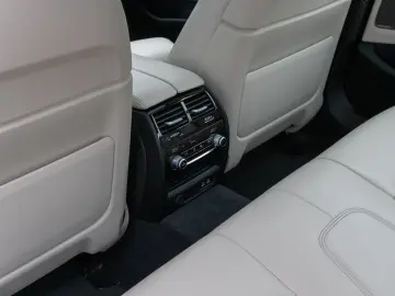 540i Luxury Line Kamera Glasdach Laser HUD H/K