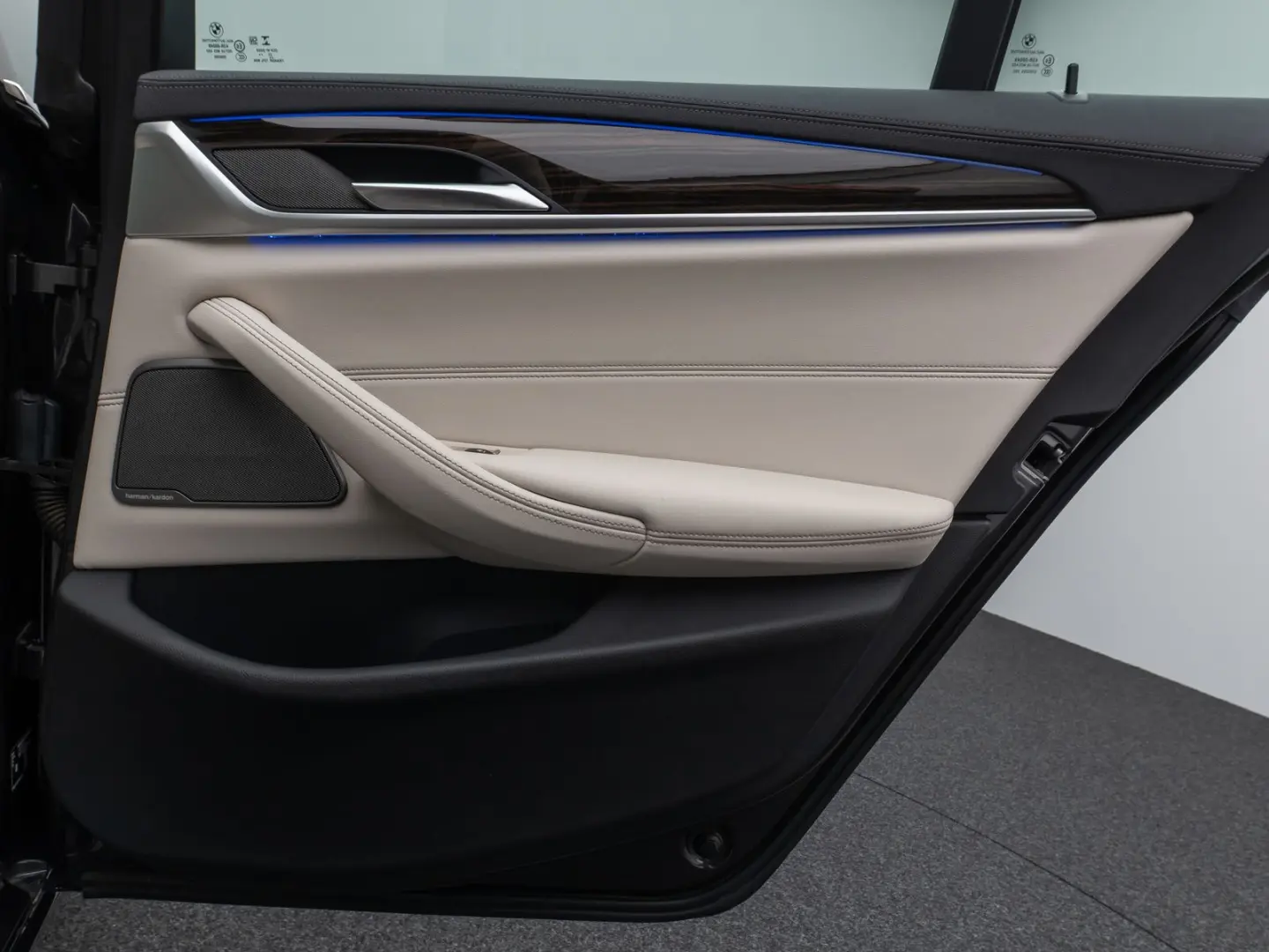 540i Luxury Line Kamera Glasdach Laser HUD H/K
