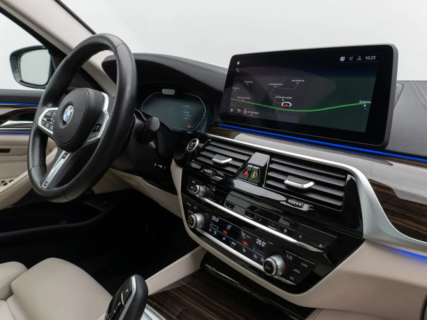 540i Luxury Line Kamera Glasdach Laser HUD H/K