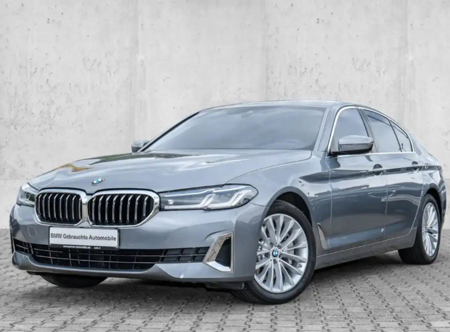 BMW 530 i Limousine Luxury Line