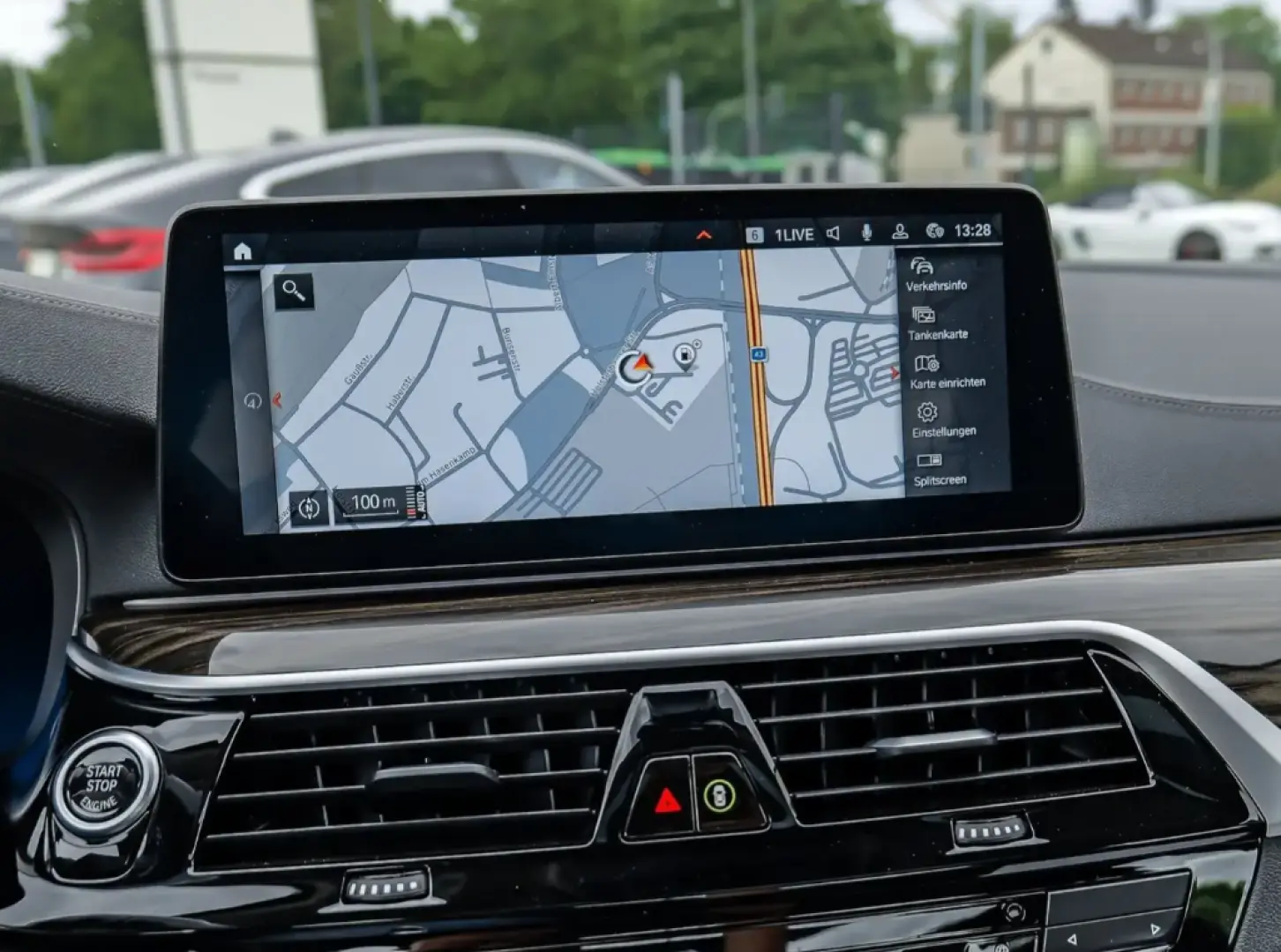 BMW 530 i Limousine Luxury Line