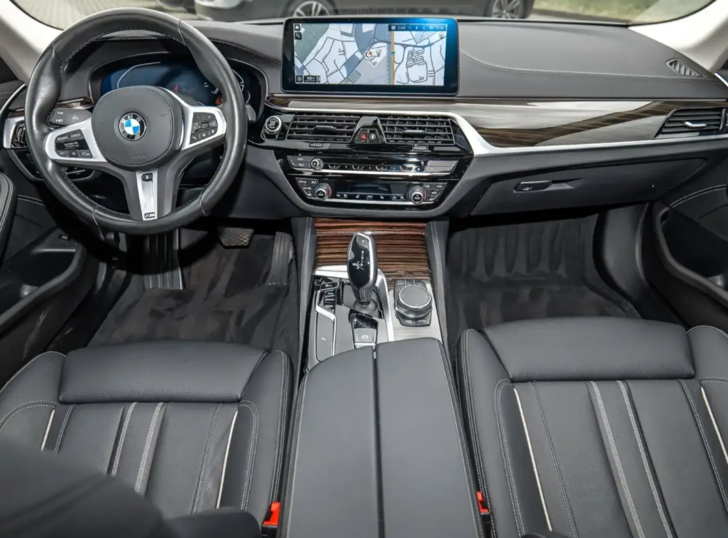 BMW 530 i Limousine Luxury Line