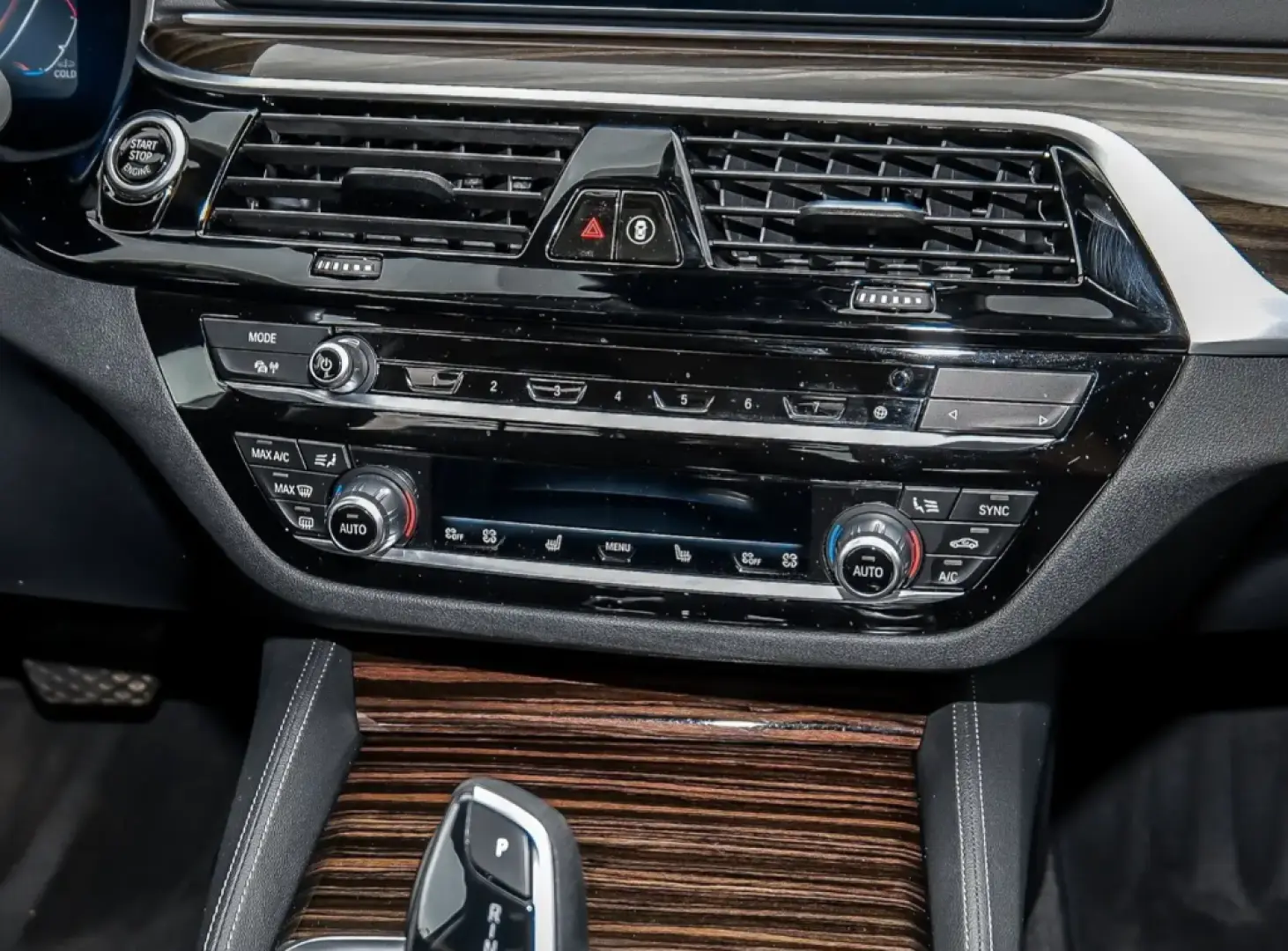 BMW 530 i Limousine Luxury Line