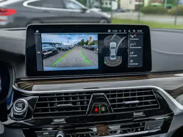 BMW 530 i Limousine Luxury Line