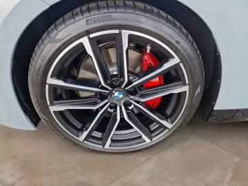 218i Coupe M Sport / NP= 53.960,- / Glasdach /
