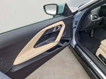 218i Coupe M Sport / NP= 53.960,- / Glasdach /
