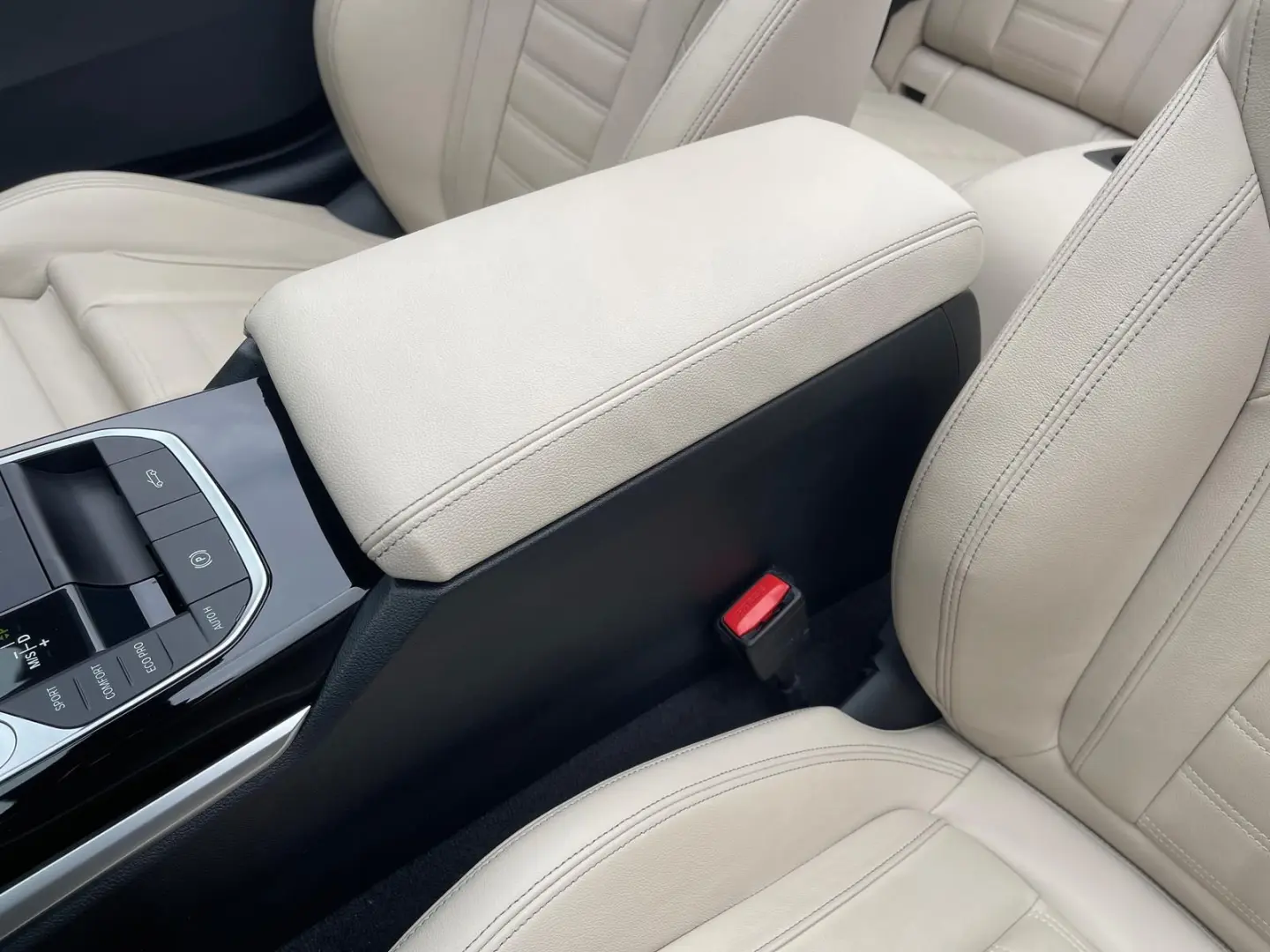 420d Cabrio LED NAVI LEDER SHZ PDC RFK KOMFORTZU