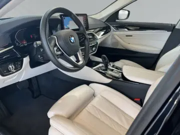 BMW 530 i Luxury Line