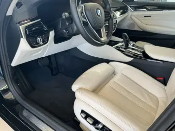 BMW 530 i Luxury Line
