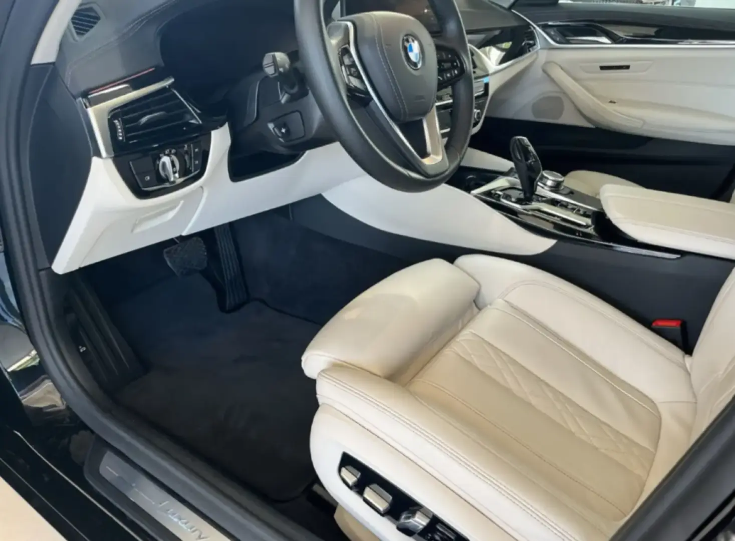 BMW 530 i Luxury Line
