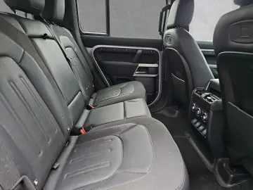 Defender 110 D240 SE
