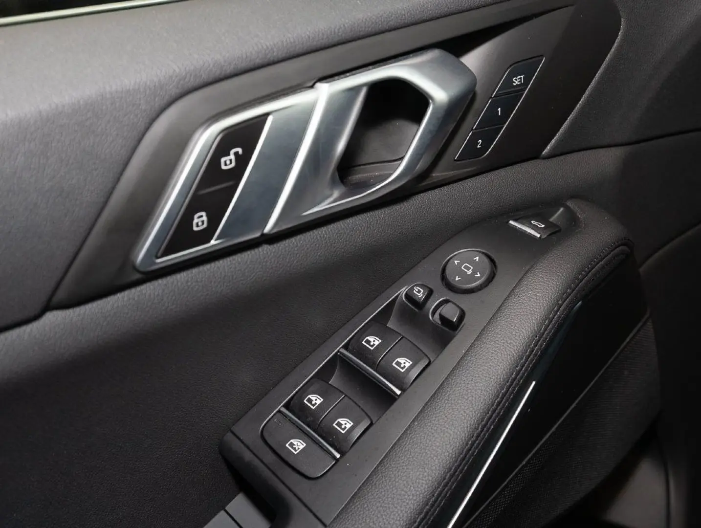 X5 xDrive30d Head-Up DAB Aktivlenkung LED WLAN