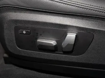 X5 xDrive30d Head-Up DAB Aktivlenkung LED WLAN