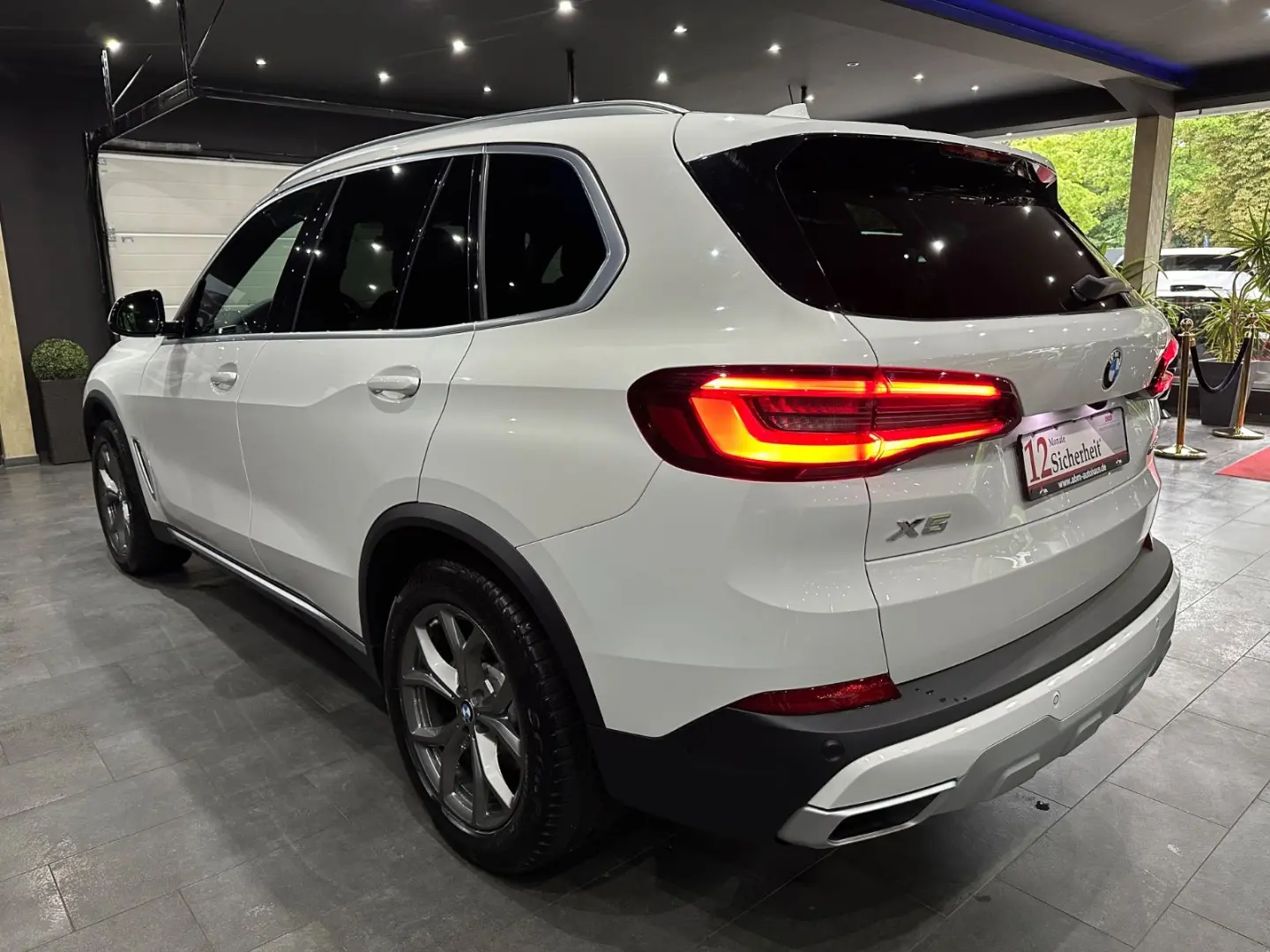X5 xDrive 30d xLine /Soft-Close /2xTV / PANORAMA