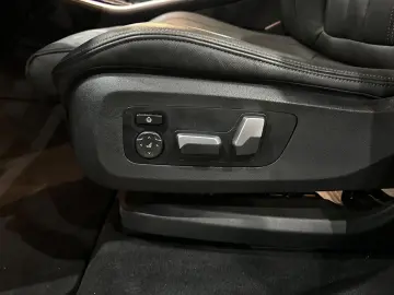 X5 xDrive 30d xLine /Soft-Close /2xTV / PANORAMA