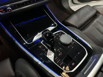 X5 xDrive 30d xLine /Soft-Close /2xTV / PANORAMA