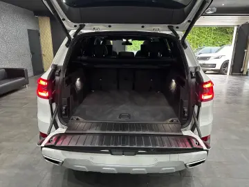 X5 xDrive 30d xLine /Soft-Close /2xTV / PANORAMA