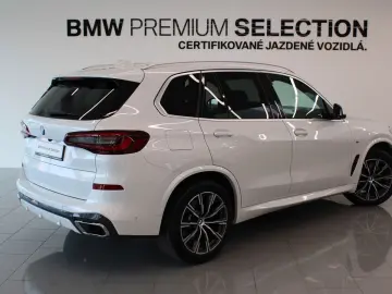 X5 xDrive30d