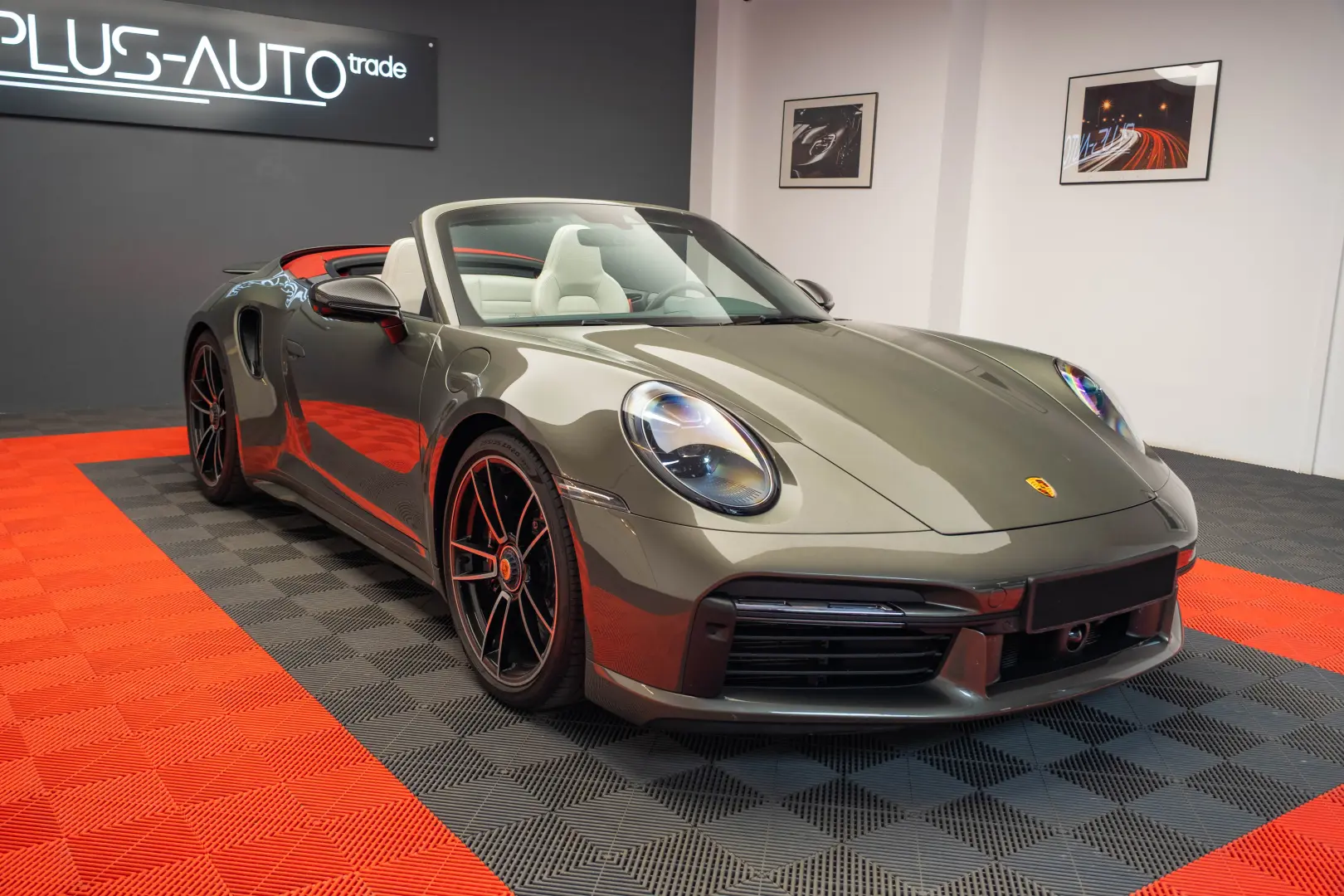 Porsche 992 Turbo S Cabrio