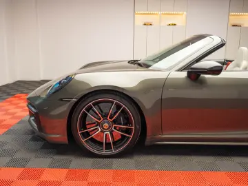 Porsche 992 Turbo S Cabrio