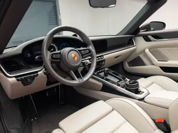 Porsche 992 Turbo S Cabrio