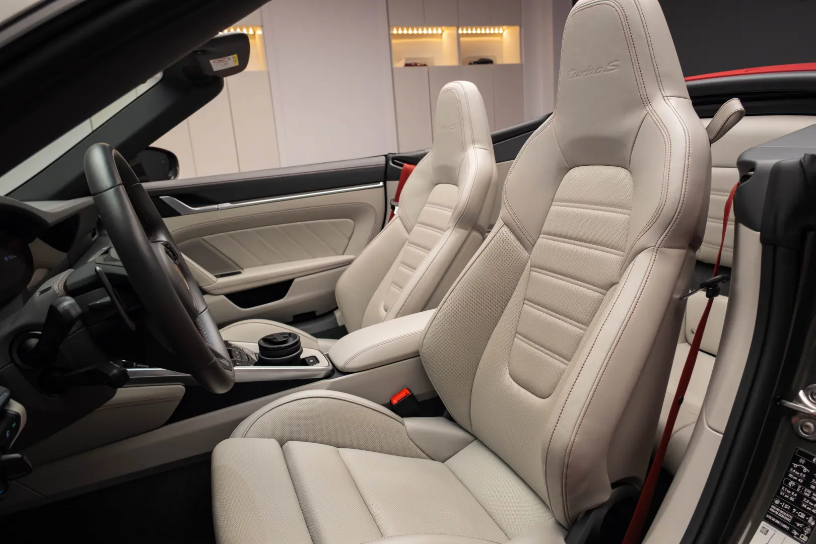 Porsche 992 Turbo S Cabrio