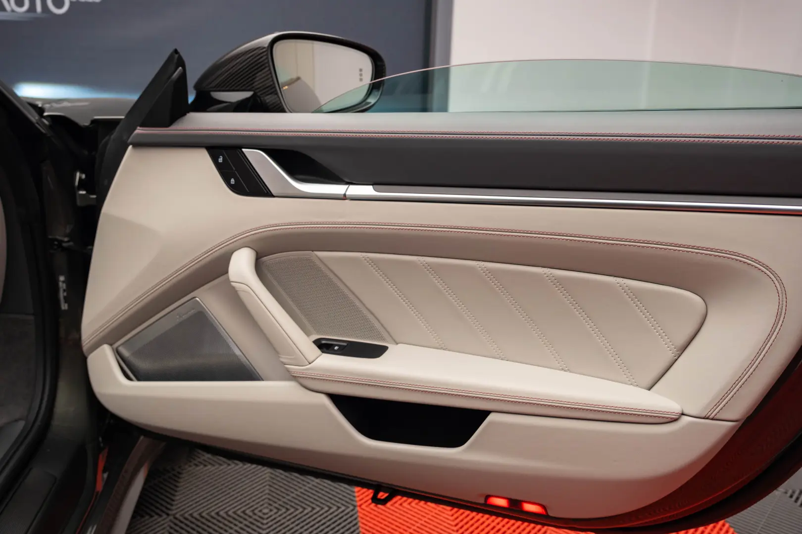 Porsche 992 Turbo S Cabrio