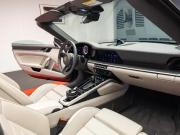 Porsche 992 Turbo S Cabrio