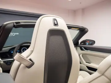 Porsche 992 Turbo S Cabrio
