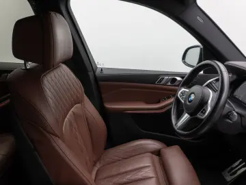 X5 xD30d M Sport Kamera DAB AHK Individual 22Zol