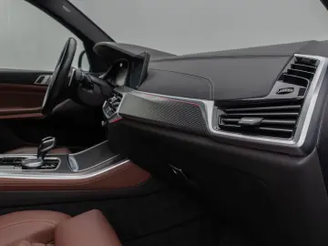 X5 xD30d M Sport Kamera DAB AHK Individual 22Zol